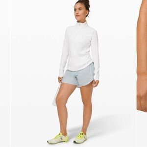 Lululemon Track That Short 5"
Heather Lux Multi Hazy Jade Sz 2